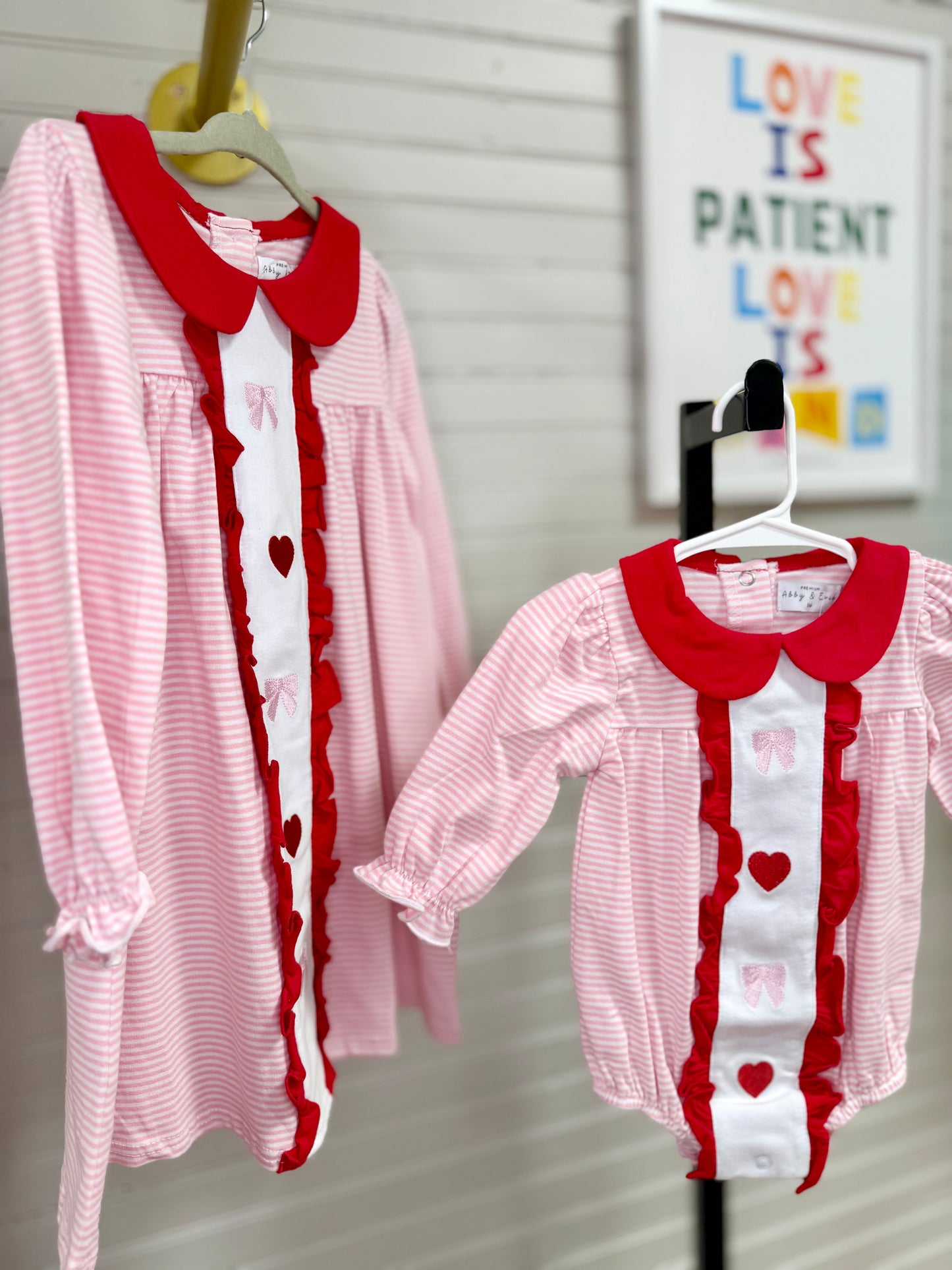 Red valentine's day heart embroidery bubble