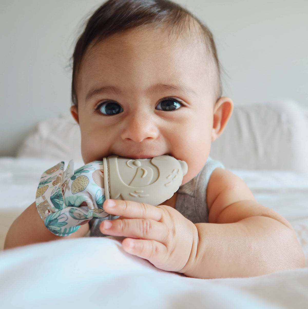 LAST ONE! Itzy Mitt™ Silicone Teething Mitts: Highland Cow