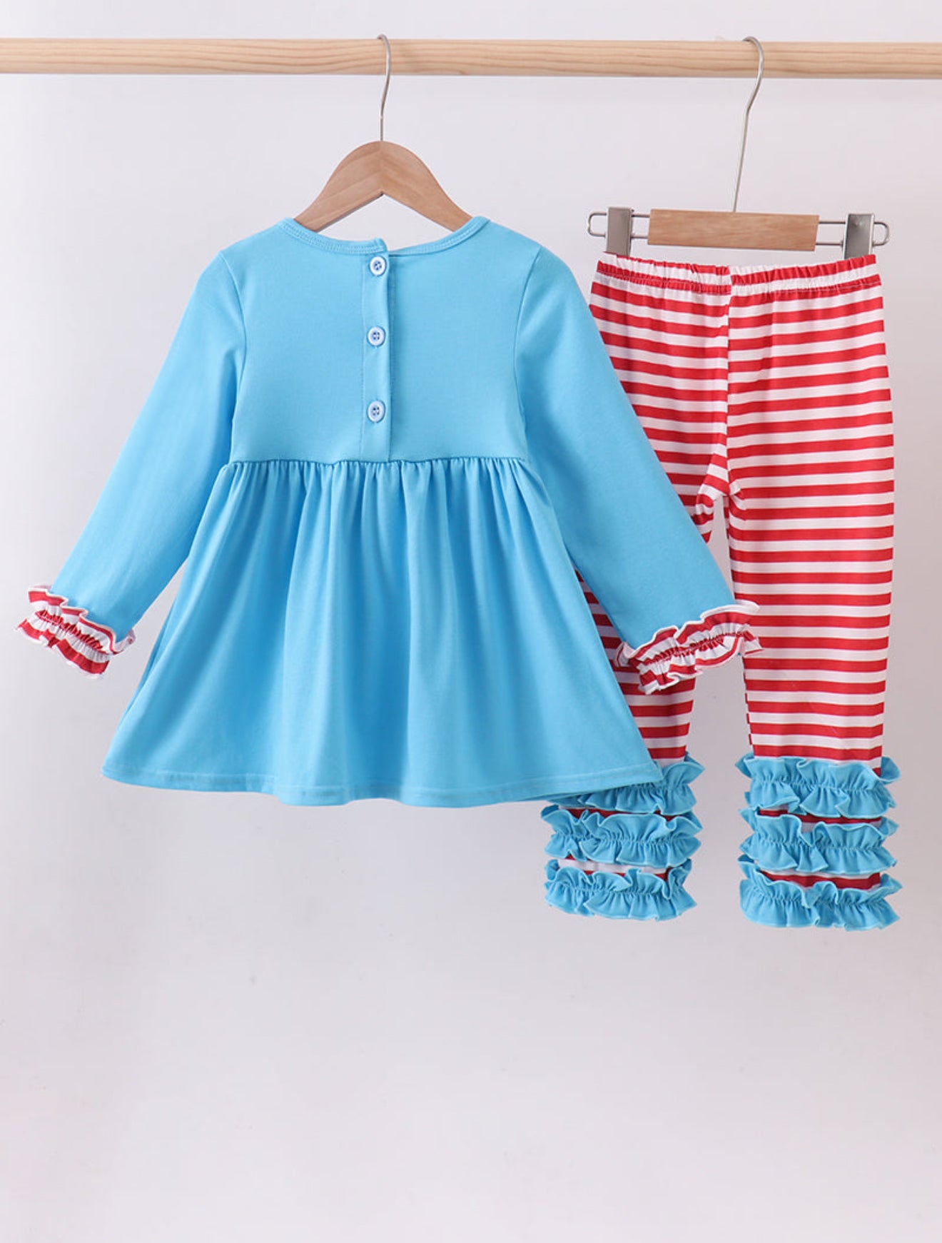 Blue character embroidery pants set