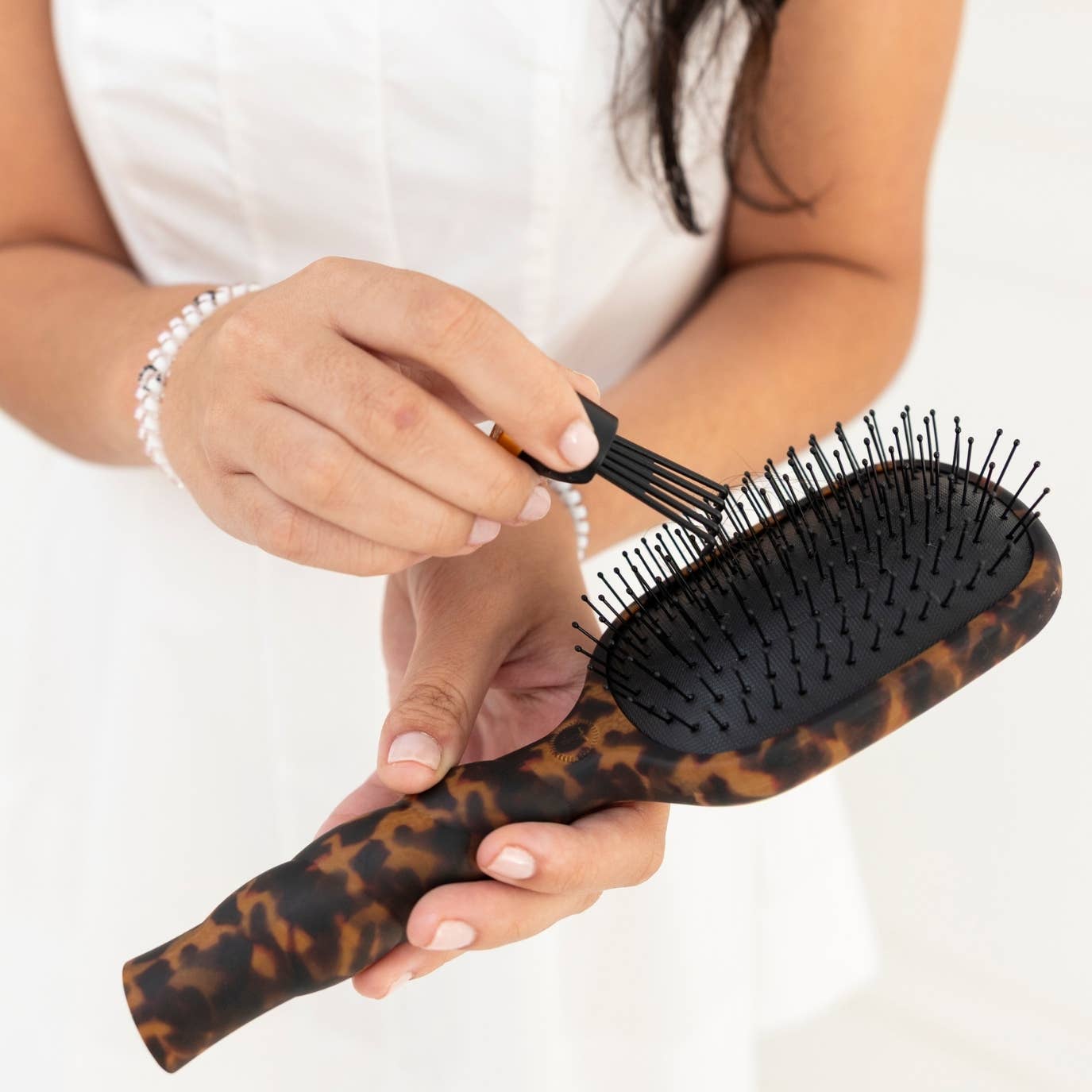 Detangler Hair Brush for Medium Hair - Tortoise