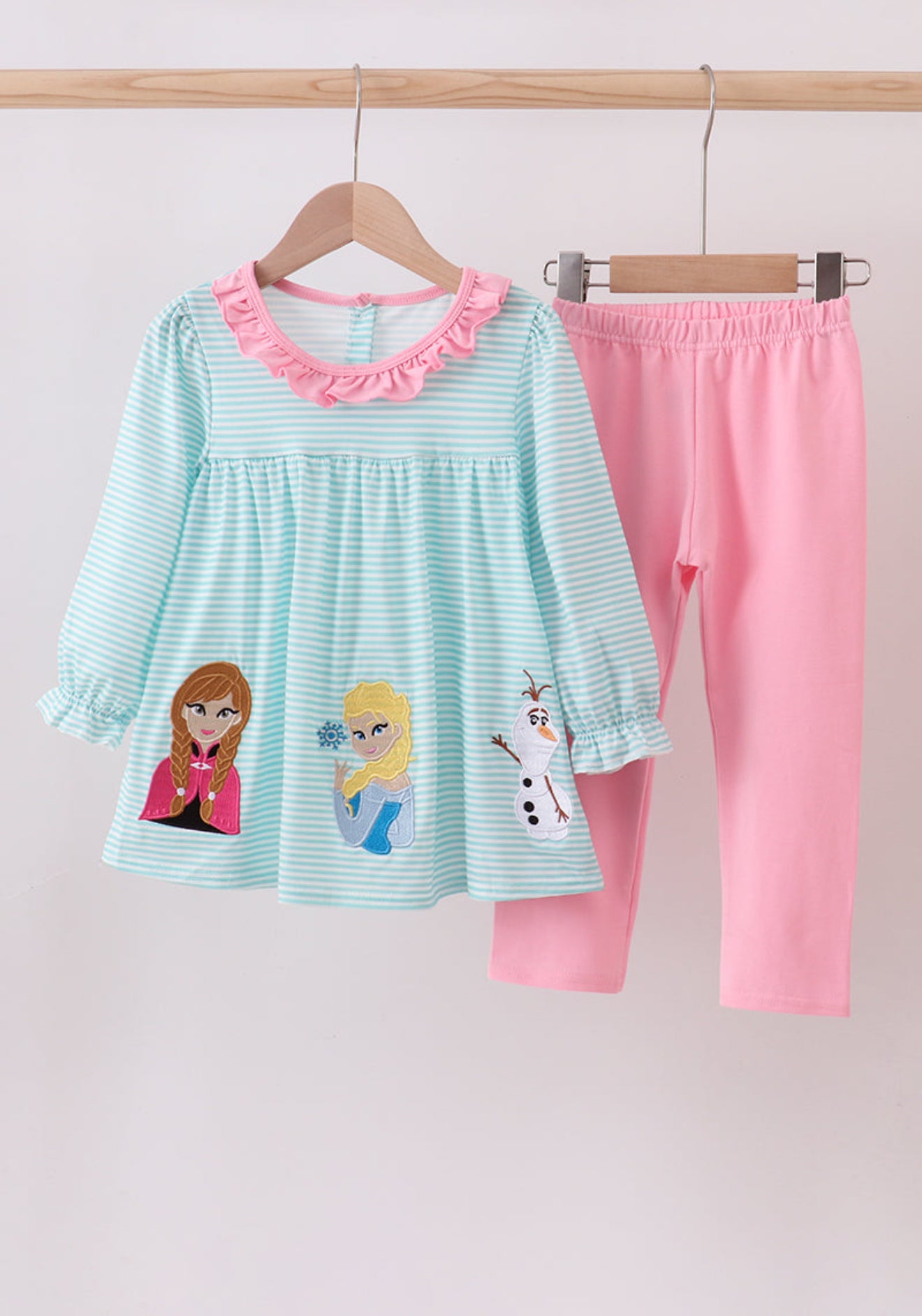 Blue character embroidery ruffle dress set