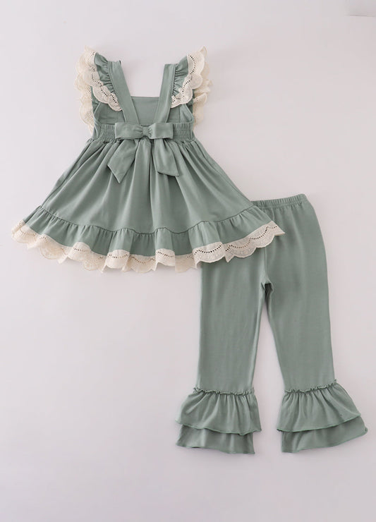 Sage lace ruffle pants set