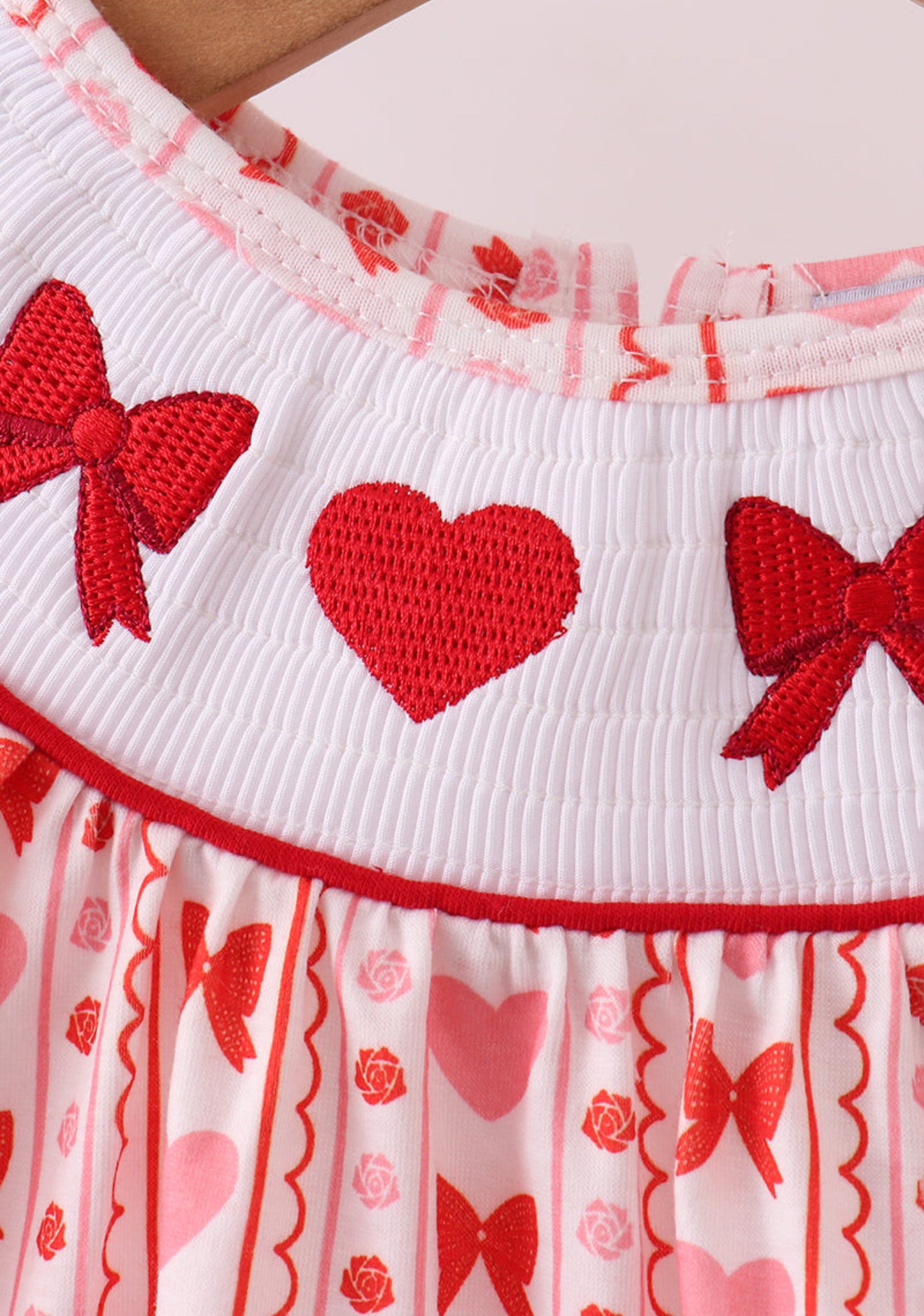 Red heart bow smocked bloomer set