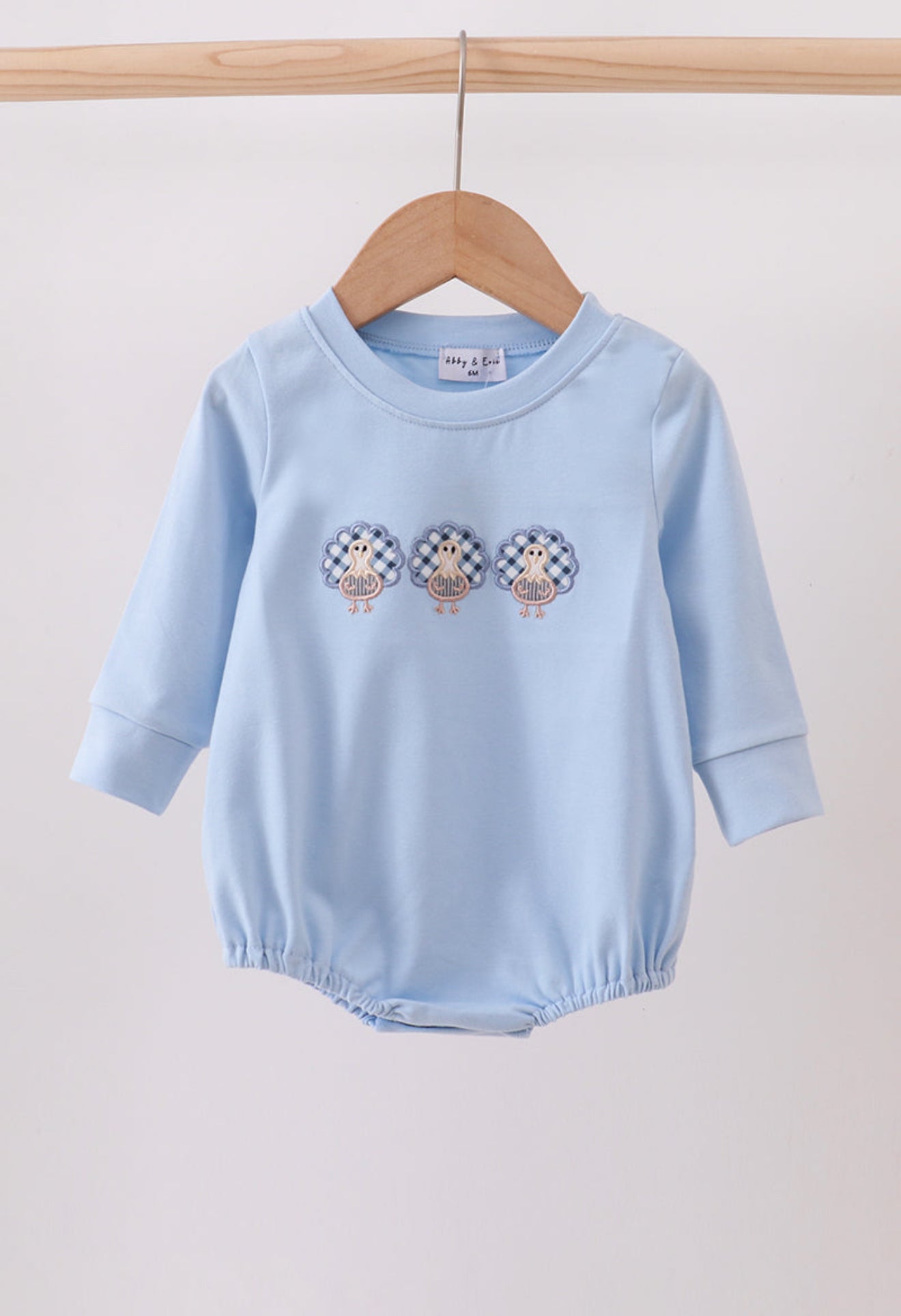 Blue turkey embroidery bubble