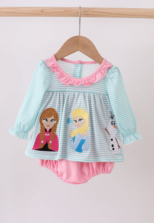 Blue character embroidery ruffle bubble