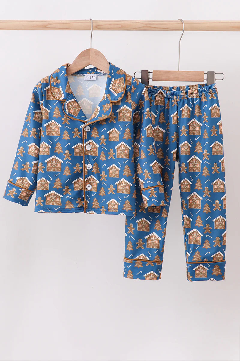 Navy gingerbread print pajamas set