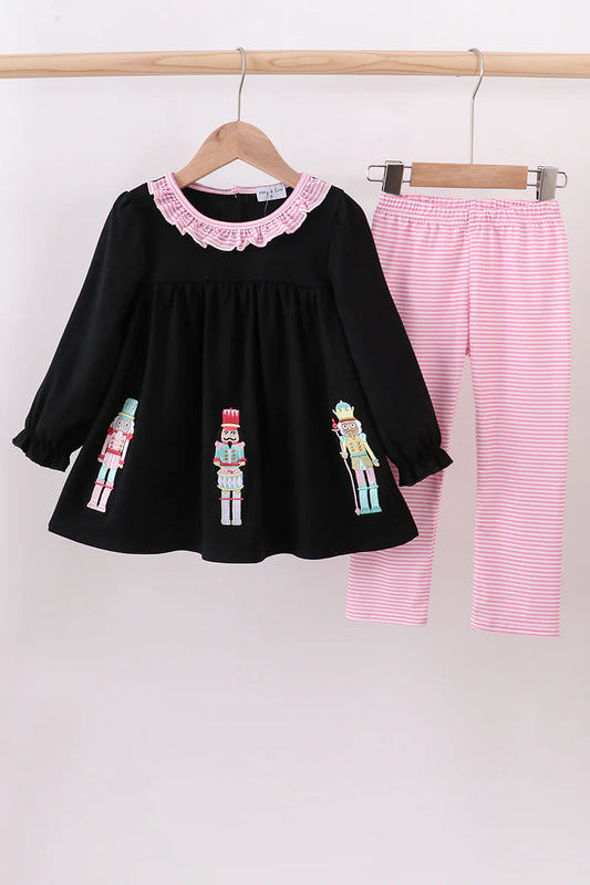 Black nutcracker embroidery pants set