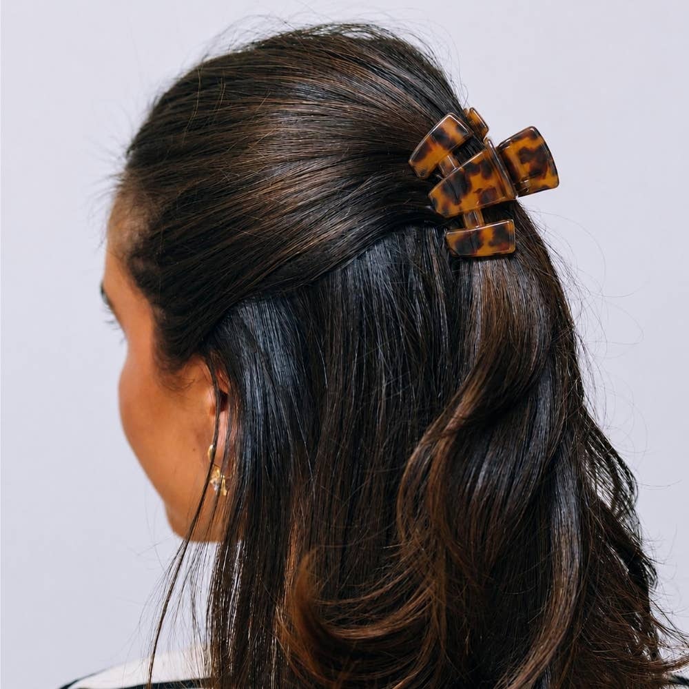 Classic | Tortoise | Petite Hair Clip
