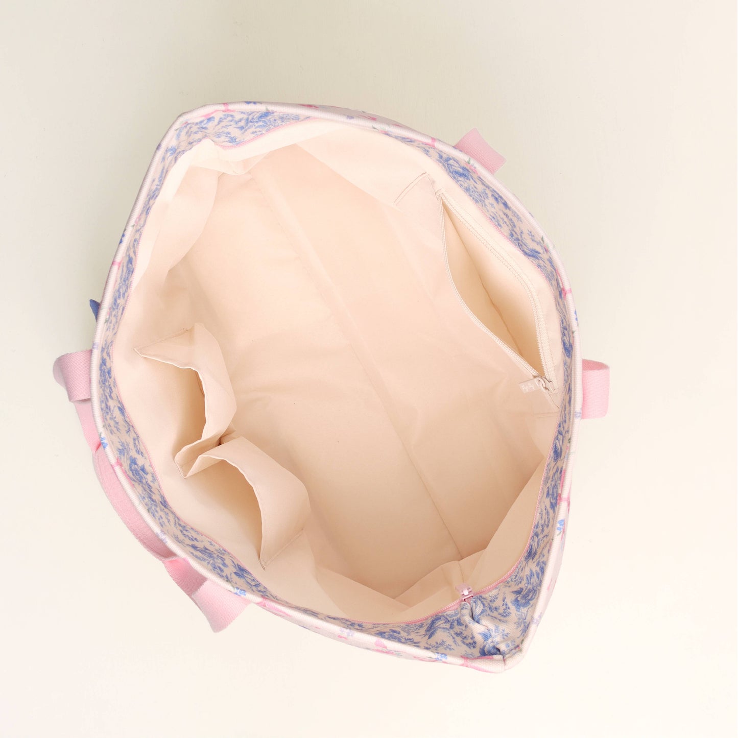 *NEW* Itzy Explorer™ Canvas Tote Bag: Ribbons + Roses