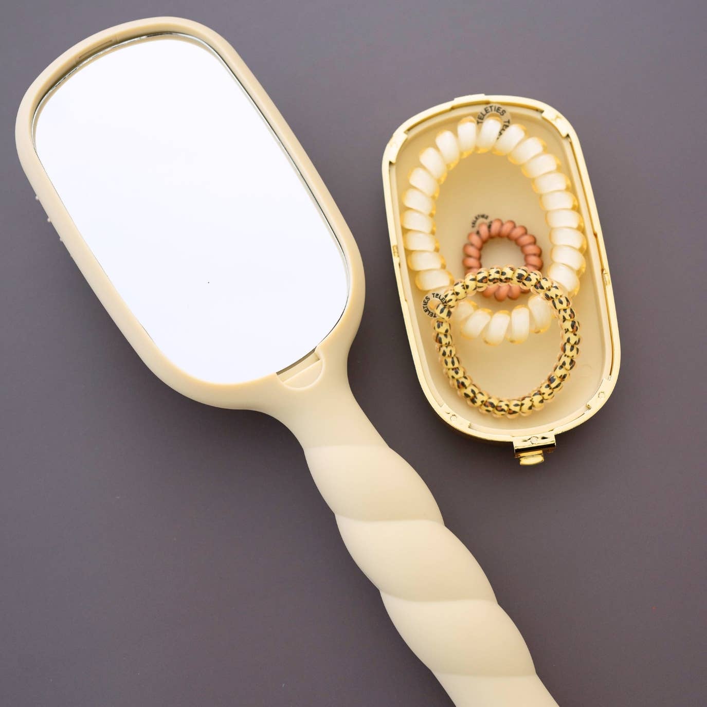 Detangler Hair Brush for Thick Hair - Tan